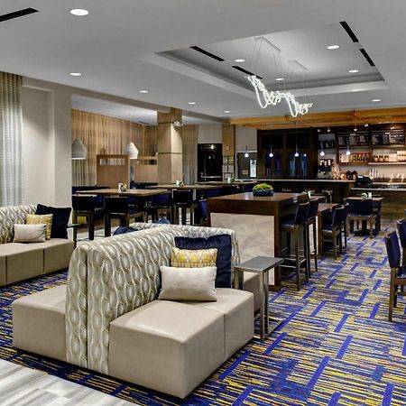 Courtyard By Marriott Carrollton Hotel Eksteriør billede