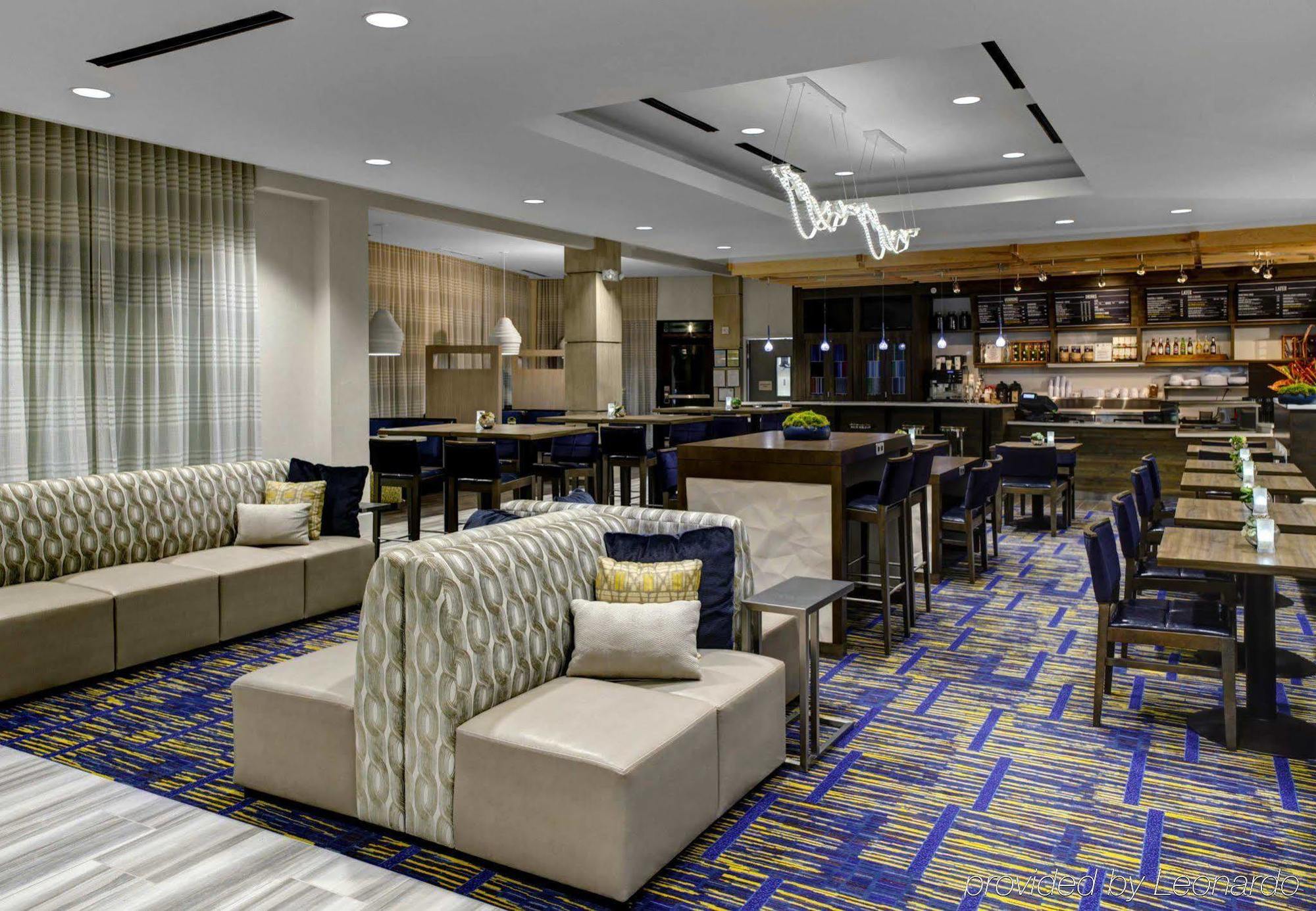 Courtyard By Marriott Carrollton Hotel Eksteriør billede